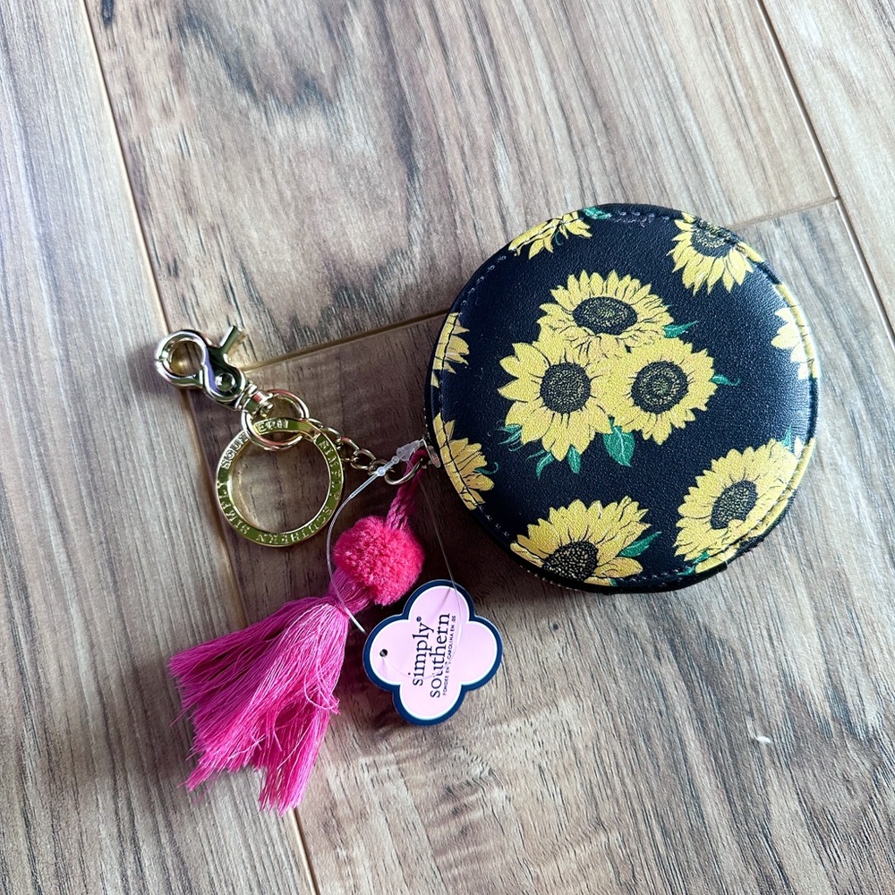 Simply Southern Sunflower Round Coin Pouch - NWT